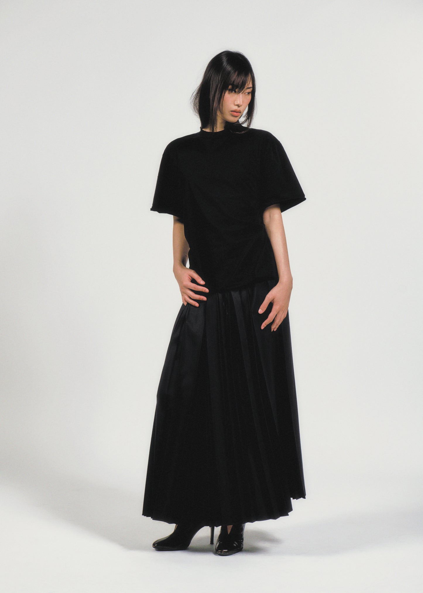 DARREN T-SHIRT - BLACK