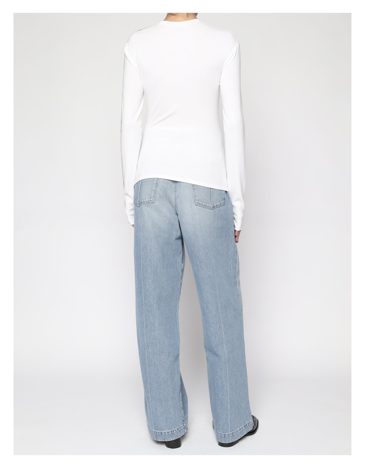 RIBBED LONG SLEEVE T-SHIRT