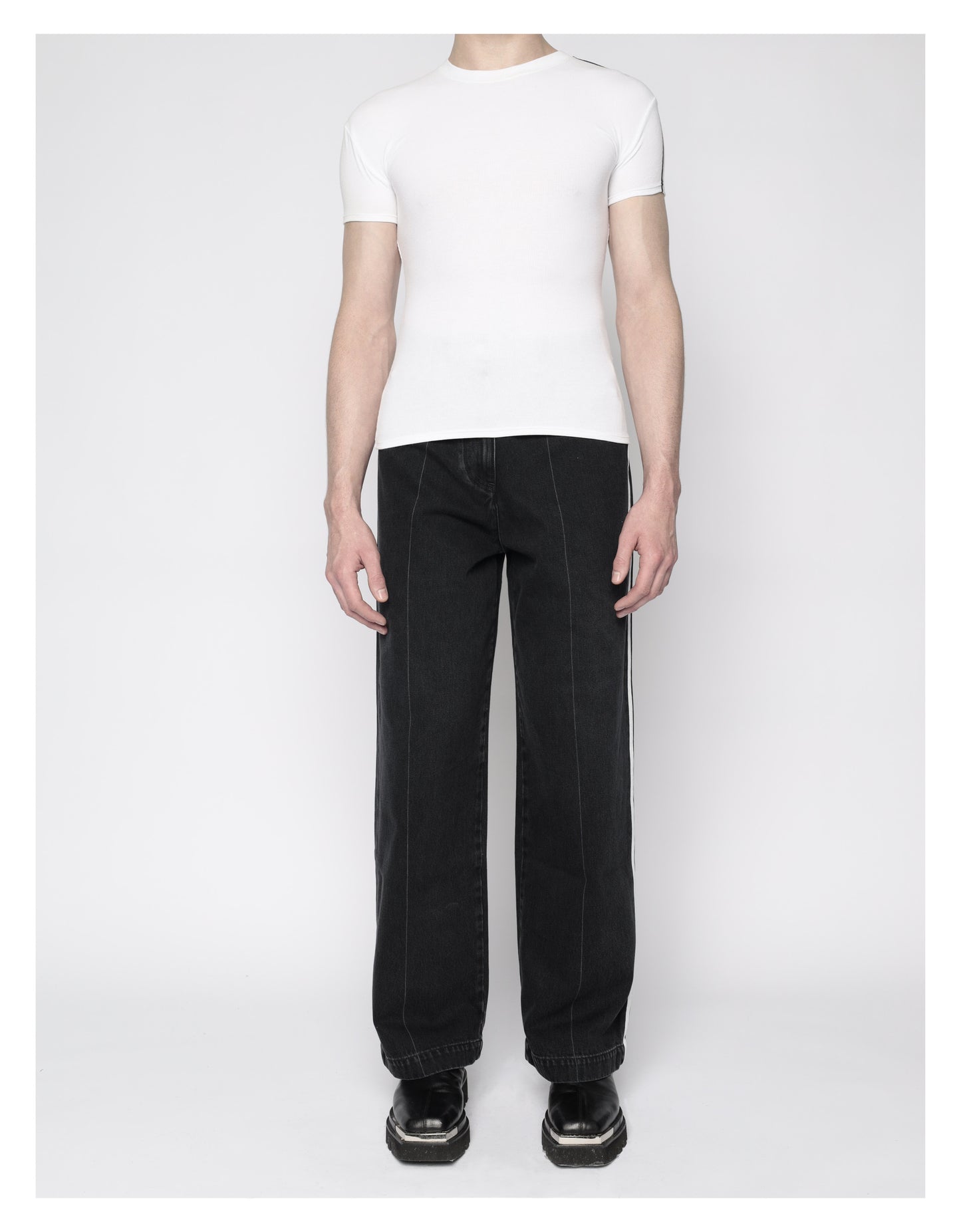 RIBBED T-SHIRT