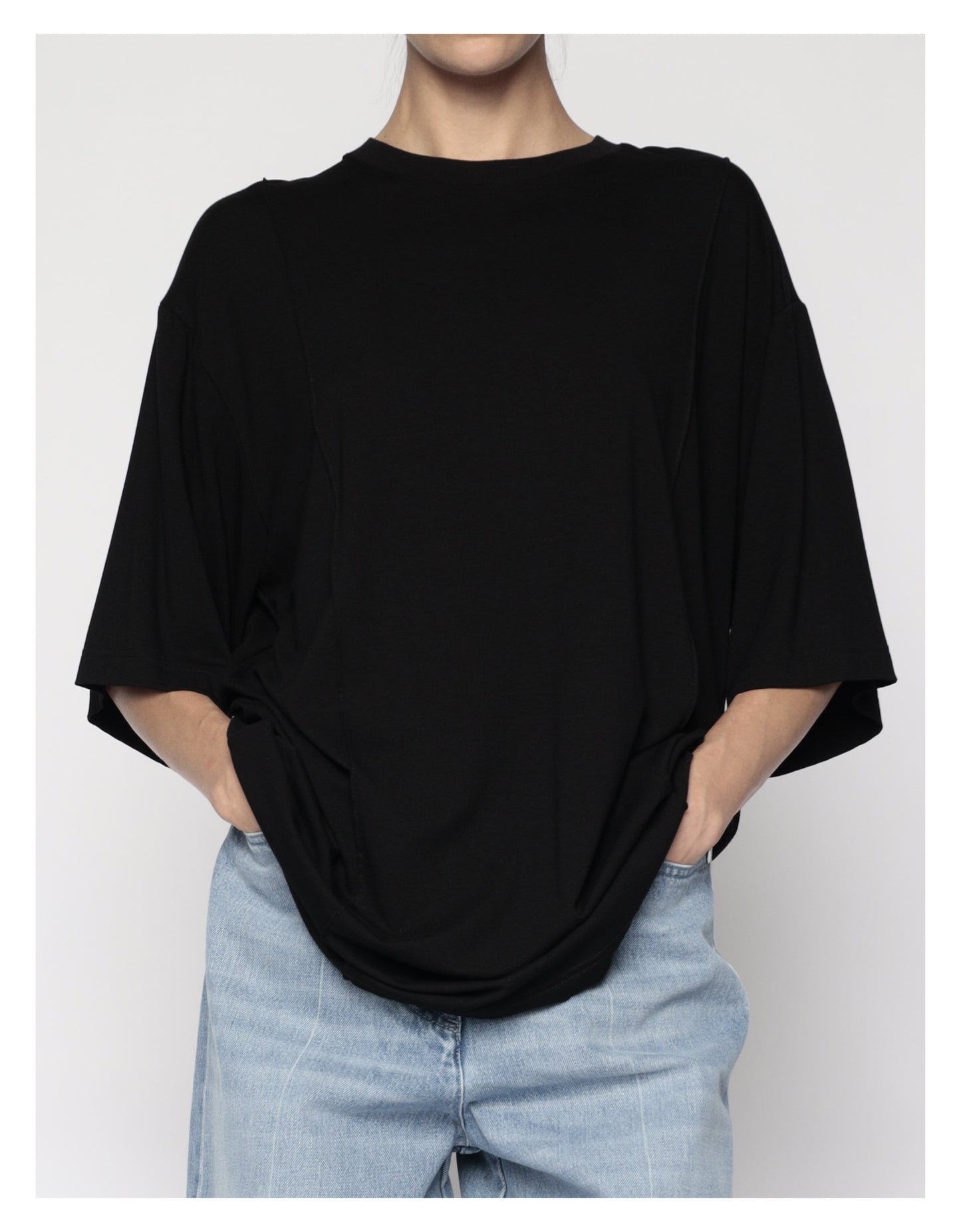 OVERSIZED CREASED TEE