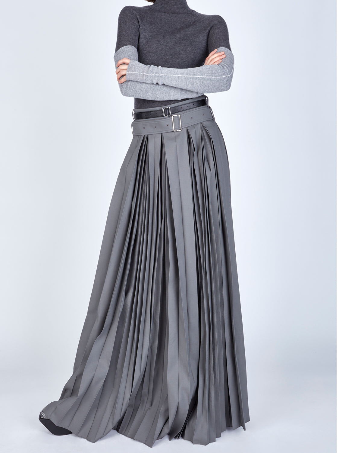 MAXI PLEATED SKIRT