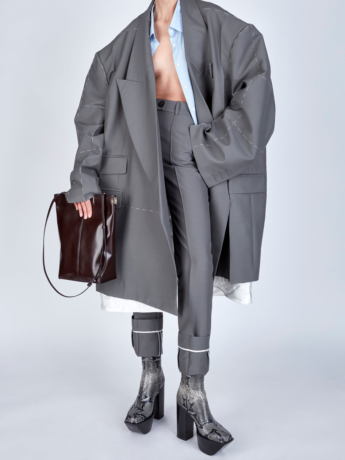 DETACHABLE LINING COAT