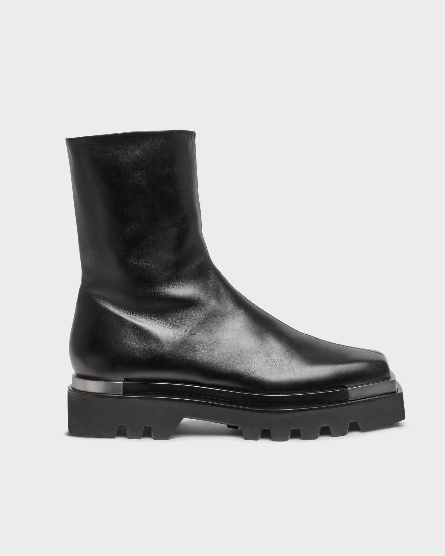 COMBAT BOOT WITH SILVER METAL TIP