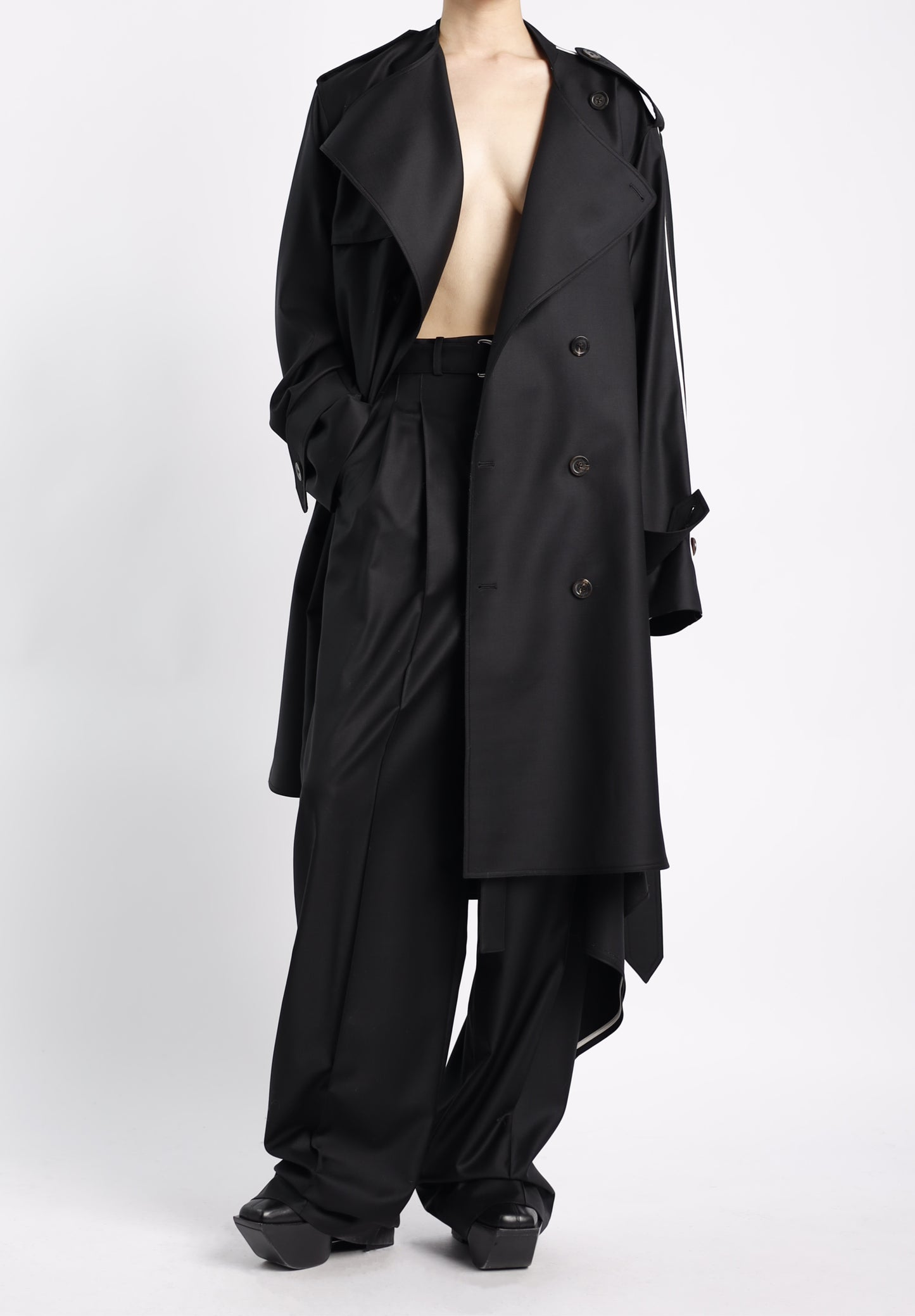 Handkerchief Trench