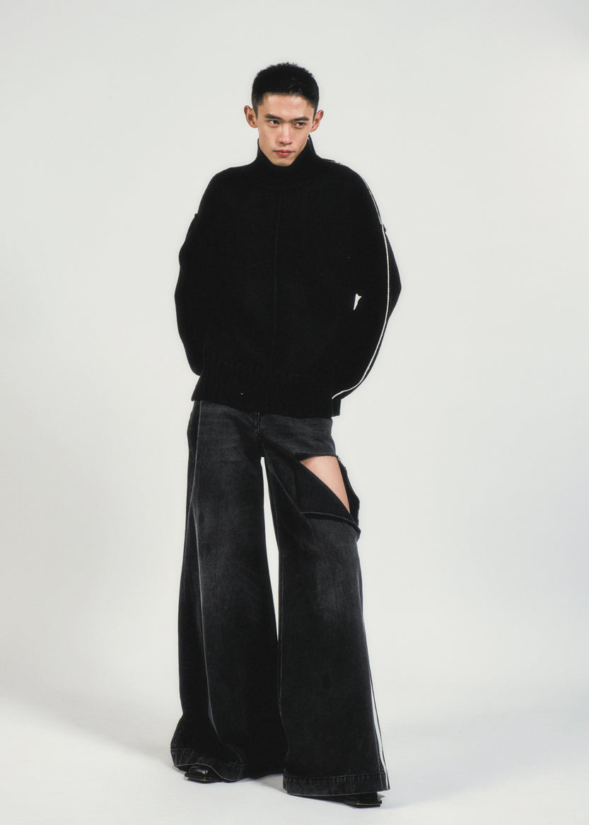 PETER SWEATER - BLACK