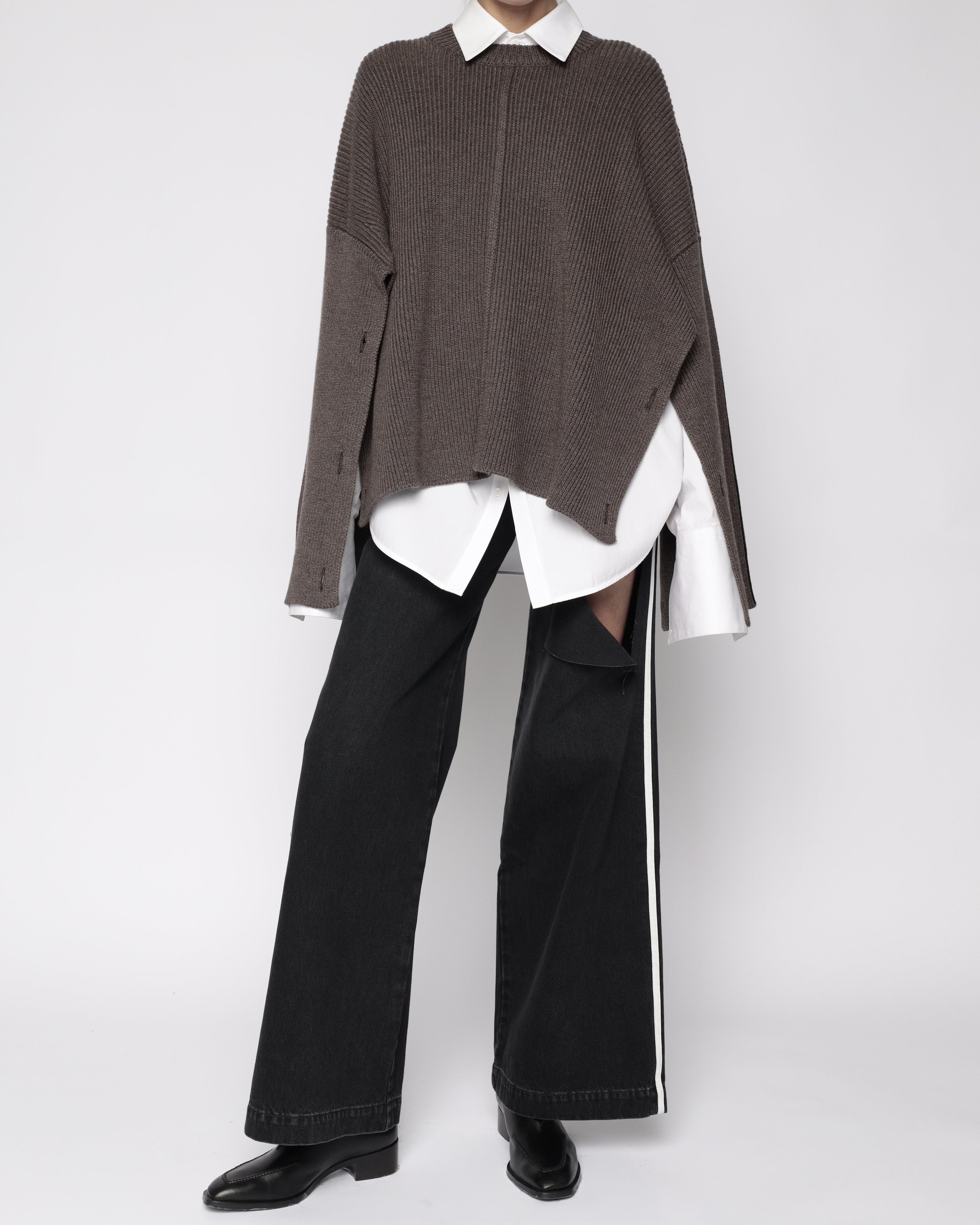 Peter do cape sweater in wool-